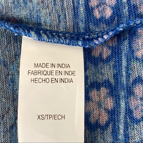 Lucky Brand short sleeve scoop neckline top S XS - Picture 6 of 8